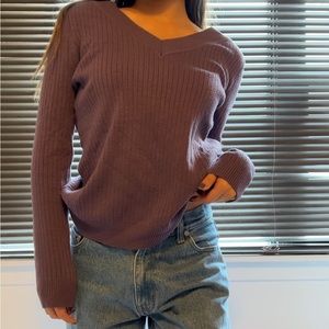 Purple Ribbed V-neck Sweater